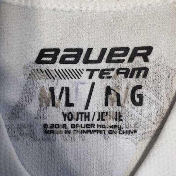 Bauer NHL Winnipeg Jets hockey jersey youth M/L white with graphic design - Picture 6 of 9